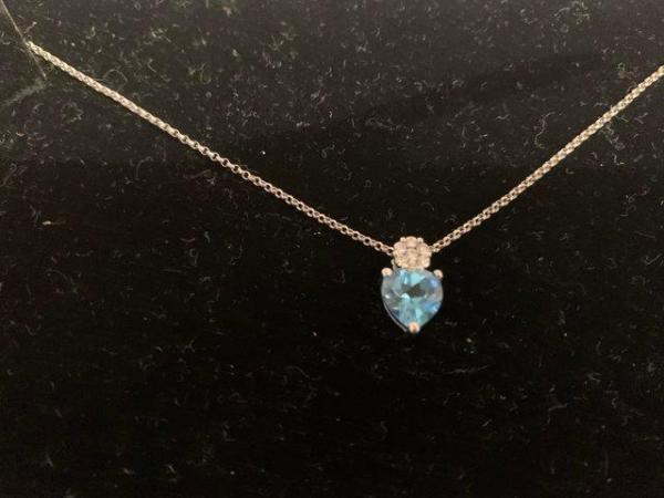 Image 1 of Valentine heart diamond & topaz jewellery set