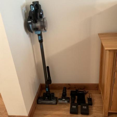 Image 3 of Vax Blade4 Cordless Vacuum