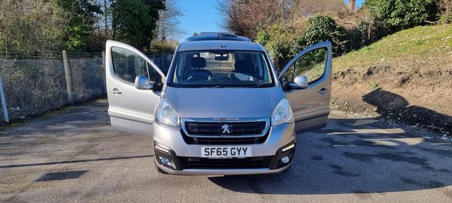 Image 18 of Wheelchair Access Peugeot Partner Mobility Car low miles E6
