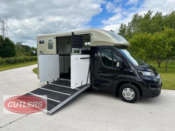 Image 23 of Equi-Trek Sonic Excel Horse Lorry 2020 1 Owner Px Welcome Bl