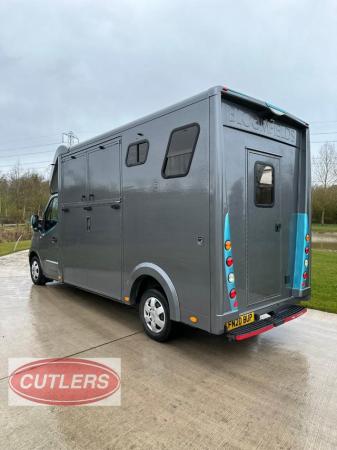 Image 13 of Bloomfields Legacy S Horse Lorry 2020 1 Owner 3.5T Px Welcom