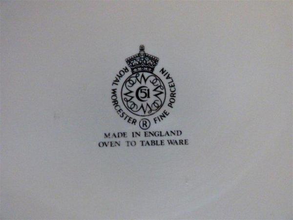 Image 3 of Royal Worcester Evesham Gold Pie Dish Oven To Tableware Porc