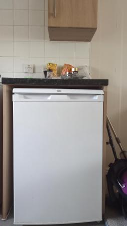 Image 3 of beko fridge for sale 1 year old