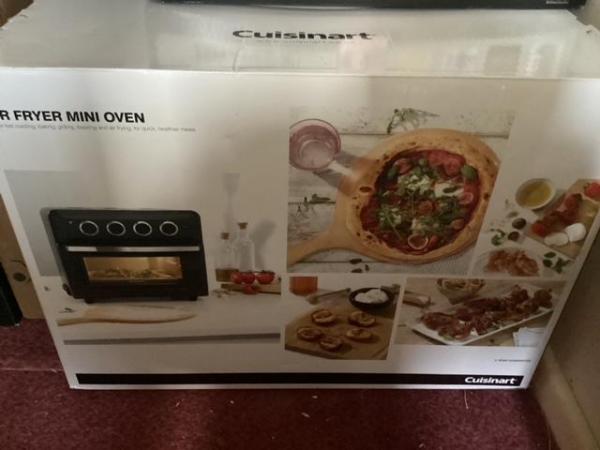 Image 1 of Cuisinart Air Fryer 17 Litre Oven TOA60U Brand New