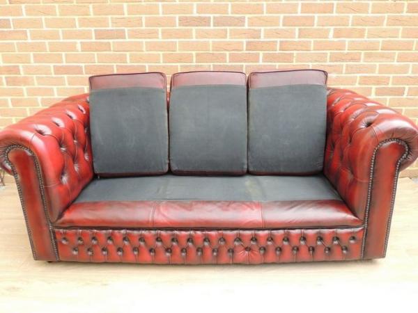 Image 35 of Vintage Chesterfield 3 piece Suite (UK Delivery)