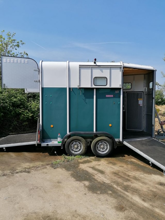 Preview of the first image of IFor Williams 510 horse trailer.