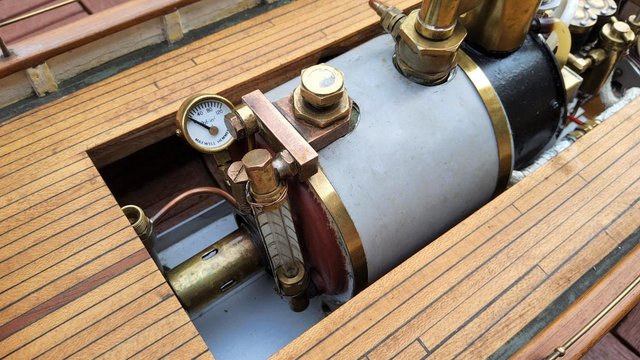 Image 13 of Model boat live steam,45 inch museum quality steam yacht