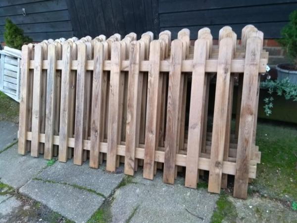Image 1 of 7 Panels Picket Fencing 5 x Posts