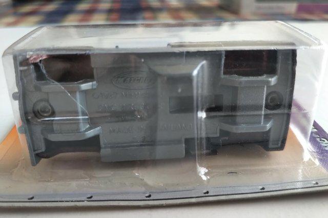 Image 3 of Matchbox GMC Wrecker No. 73 model car (factory flawed)