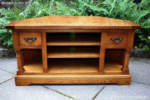 Image 80 of AN OLD CHARM FLAXEN OAK CORNER TV CABINET STAND MEDIA UNIT