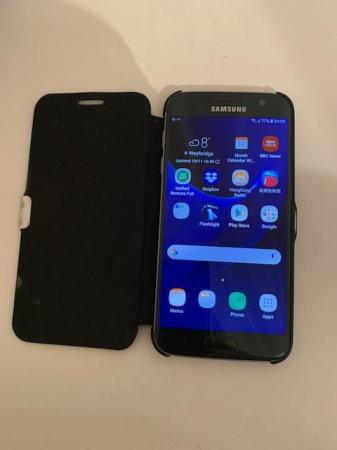 Image 1 of Samsung Galaxy S7 Smartphone with Case & Charger