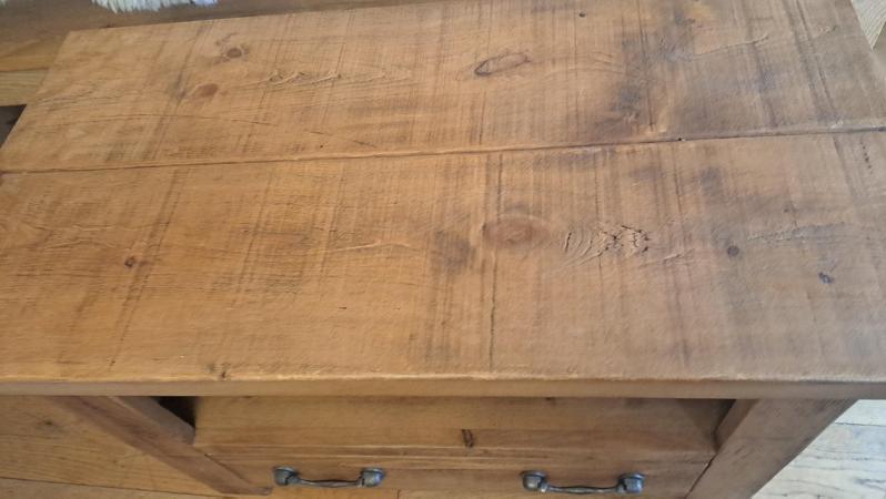 Image 2 of Rustic Chunky Pine plank TV table Unit with Drawer vgc