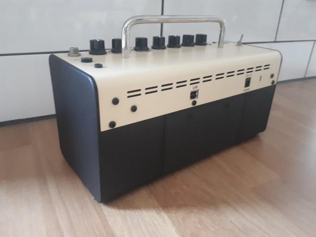 Preview of the first image of Yamaha THR5 Electric Guitar Amplifier.