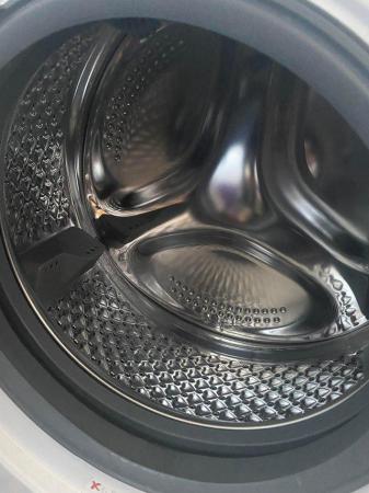 Image 3 of 4 month old washing machine!!!