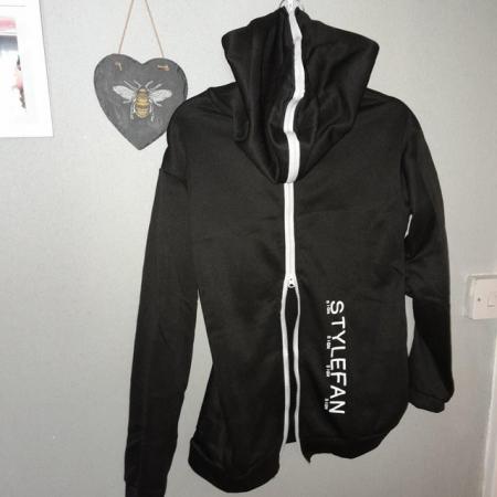 Image 3 of Style fan two piece set with zips in the back of hoodie