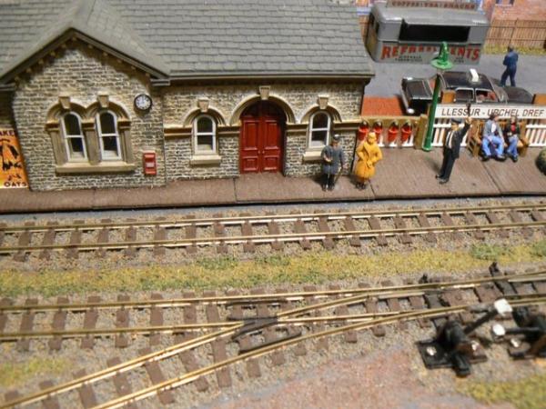 Image 13 of Model Railway Layout 009 narrow gauge layout exhibition stan