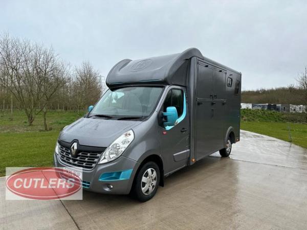 Image 12 of Bloomfields Legacy S Horse Lorry 2020 1 Owner 3.5T Px Welcom