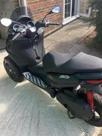 Image 3 of Piaggio MP3 300 Sport Motorcycle