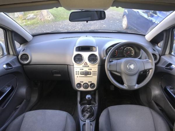 Image 2 of 2009 Vauxhall Corsa 1L petrol hot hachback