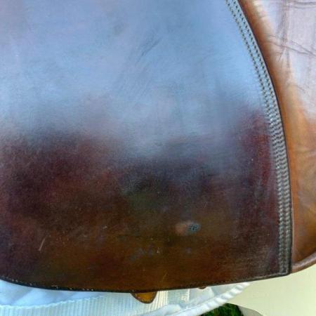 Image 11 of Bates Caprilli 17.5 inch gp saddle