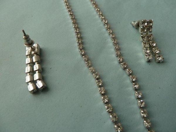 Image 2 of Lady's diamante necklace and earring set