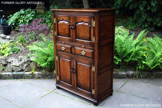Image 103 of A TITCHMARSH AND GOODWIN OAK WINE CUPBOARD DRINKS CABINET