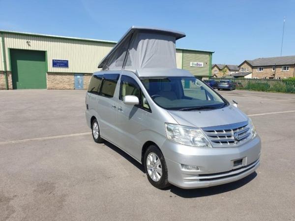 Image 9 of Toyota Alphard campervan By Wellhouse 3.0V6 Auto In Silver