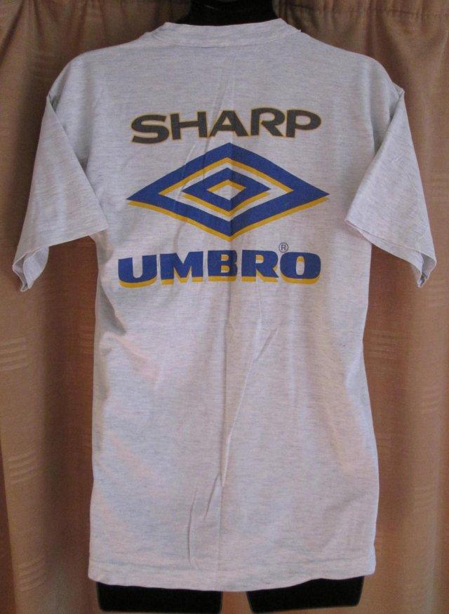 Preview of the first image of Umbro Man Utd  Sharp Tee Shirt Size M.