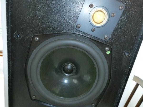 Image 3 of Monitor Audio MA 5 series 2 vintage HiFi speakers