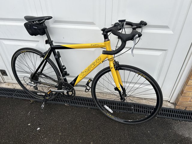 Preview of the first image of Halfords Carrera TDF Road Bike.