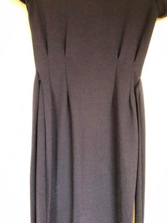 Image 2 of Elegant navy blue Boohoo slimline dress