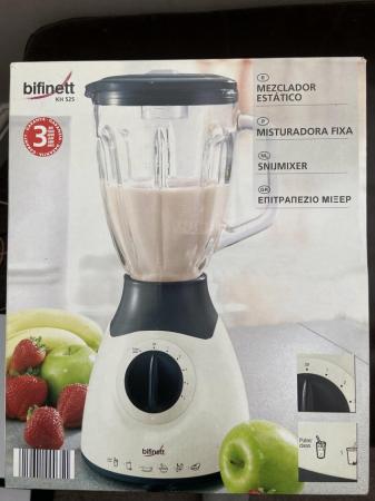 Image 2 of Food blender , new and boxed 525W