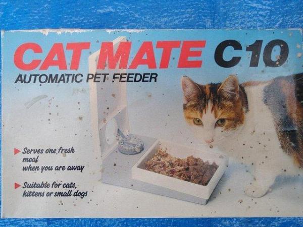 Image 5 of Cat Mate C10 Automatic Pet Feeder