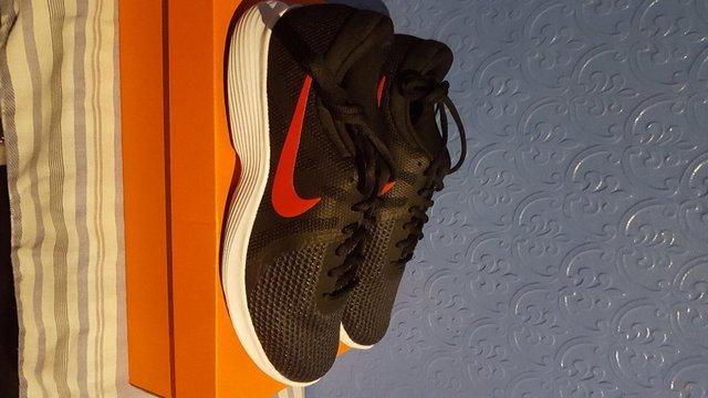 Image 2 of Mens Nike Revolution Trainers size 8.Brand New/Boxed