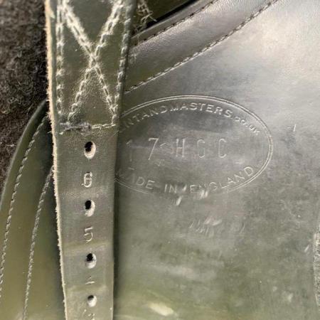 Image 7 of Kent & Masters 17” S-Series High Wither Compact saddle