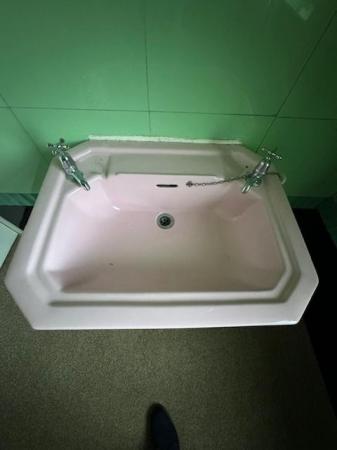 Image 3 of 1930's Art Deco bath and wash hand basin
