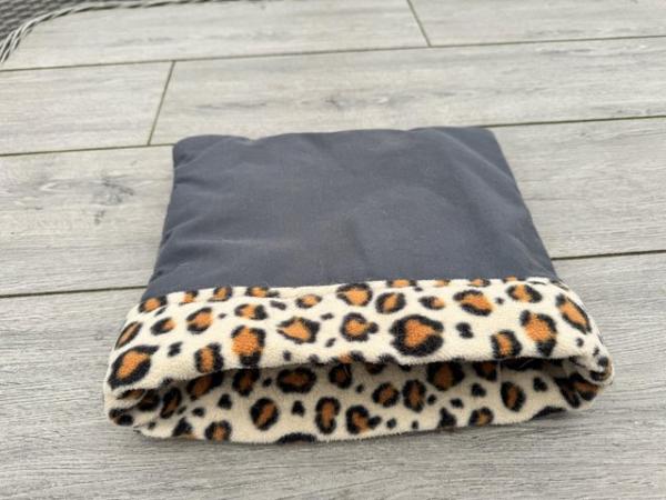 Image 5 of Snuggle beds for small animals for sale very good condition