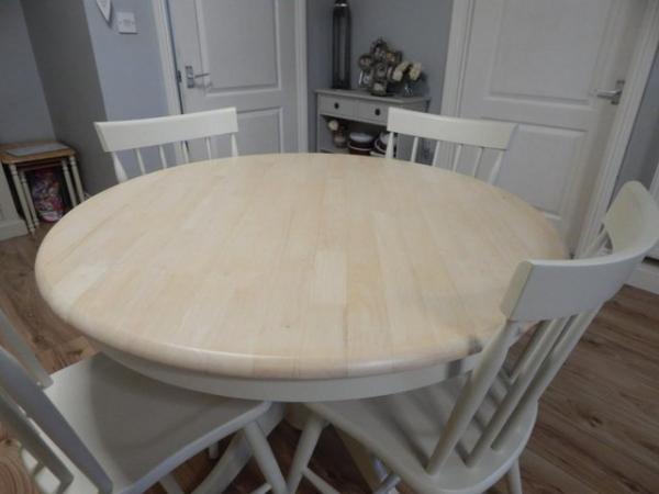 Image 6 of Beech Farmhouse Kitchen table / Dining table & 4 chairs