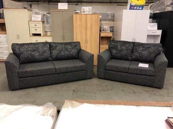 Image 1 of Dundee 3&2 sofas in black —————-