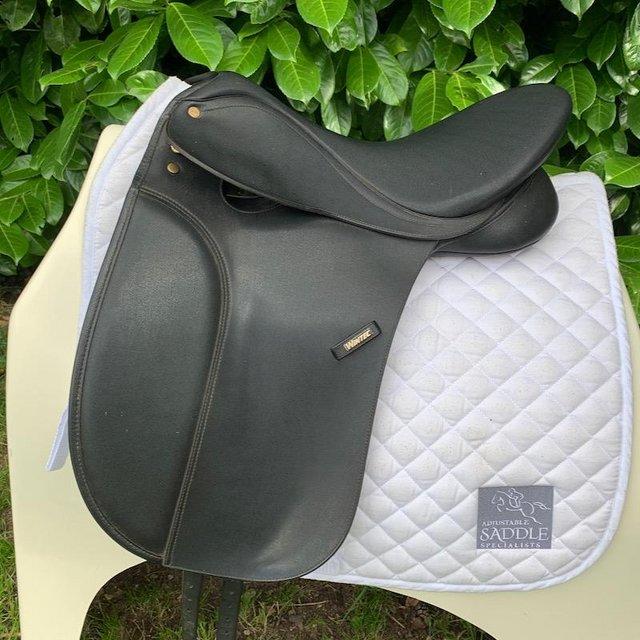 Preview of the first image of Wintec 17 inch dressage saddle.