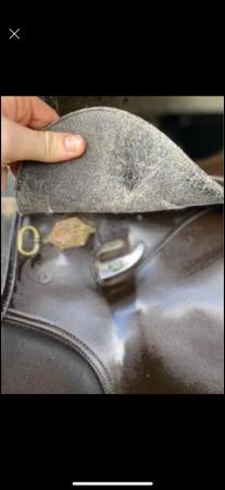 Image 2 of Brown wintec saddle 17 inch gp