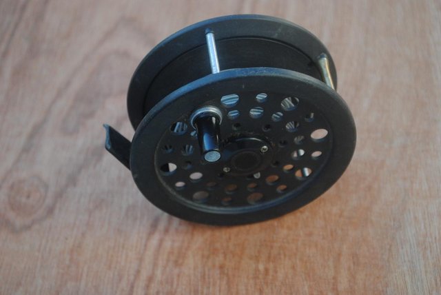 Image 2 of Fly fishing reel by Shakespeare.