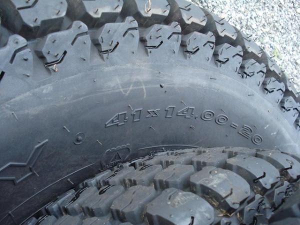 Image 2 of PAIR OF GALAXY MIGHTY MOW GRASS TYRES 41 X 14.00 - 20
