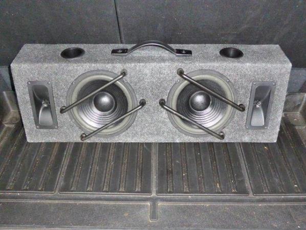 Image 10 of Dual 7" Car Audio Subwoofer Box With Twin Tweeters.
