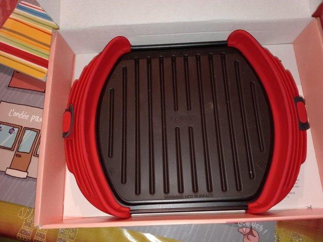 Preview of the first image of Brand new XL Lekue microwave grill. Never used.