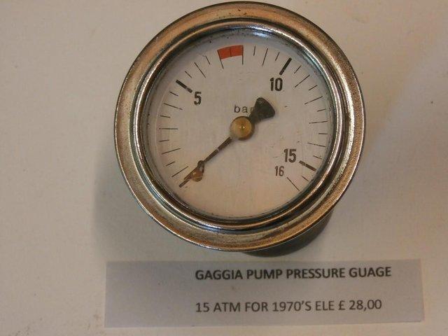 Preview of the first image of Gaggia Pump Pressure Gauge 15 ATM Chrome rim 1970's.