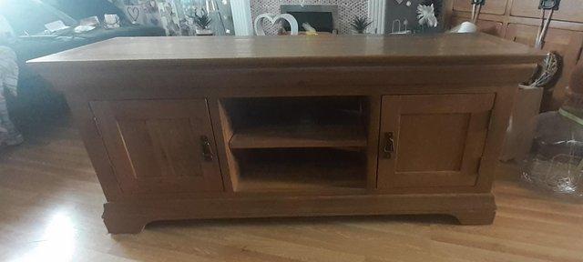 Image 2 of French oak tv cabinet excellent condition