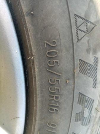 Image 3 of alloy wheel with tyre or vauxhall asta
