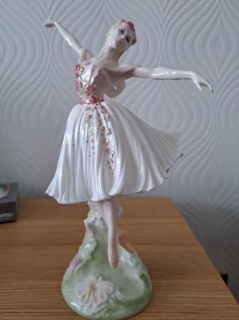 Image 1 of RADA collection Dame Antoinette Sibley figurine