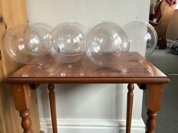 Image 1 of 7 Large Acrylic Baubles -clear,splitable ,fillable 13cm